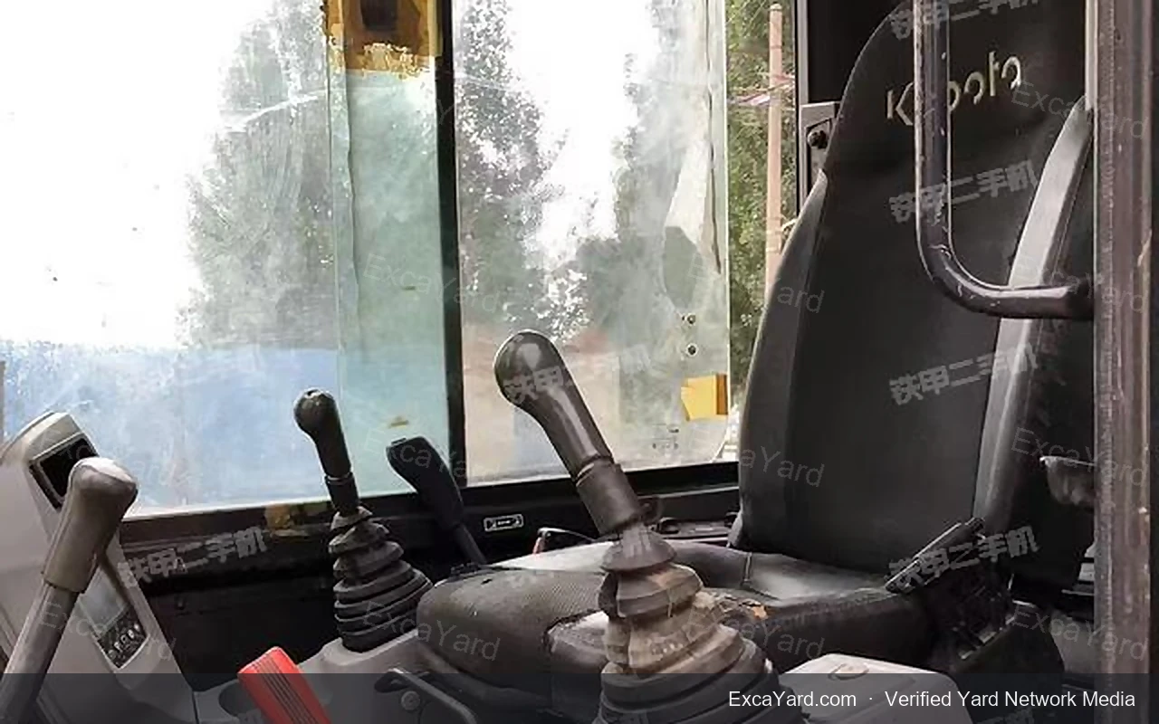 2017 Kubota KX165 Used Excavator — gallery view 12, used excavator available for export from China