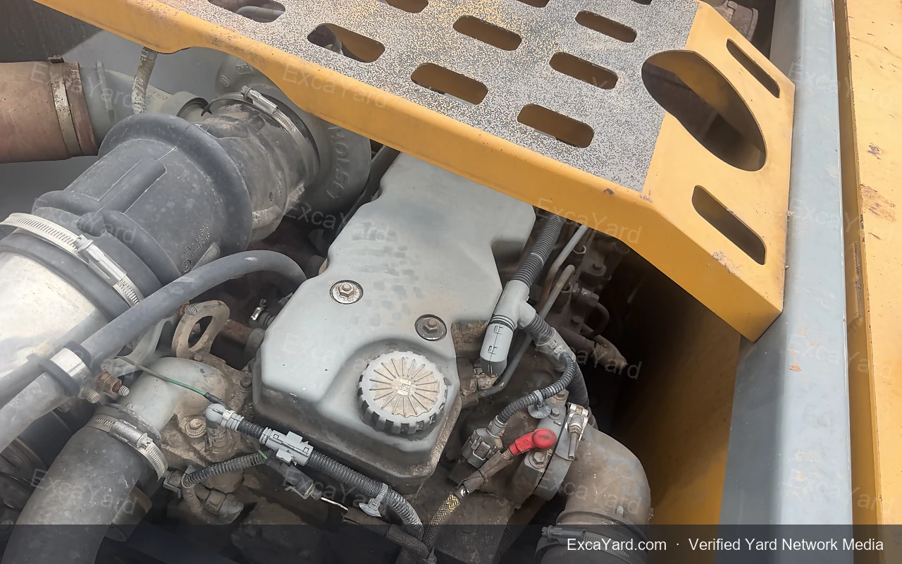 2017 Liebherr R924LC Used Excavator — gallery view 10, used excavator available for export from China