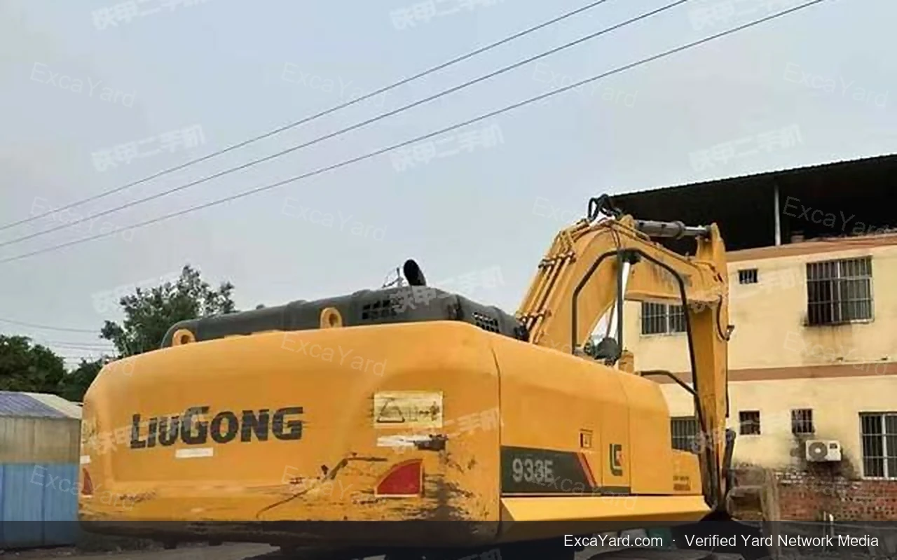 2020 LiuGong CLG933E Used Excavator — gallery view 2, used excavator available for export from China