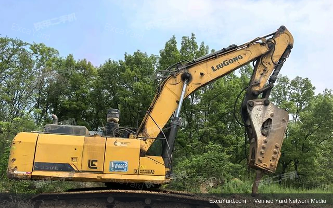 حفارة LiuGong CLG950E مستعملة 2018 | 95 طناً | درجة B