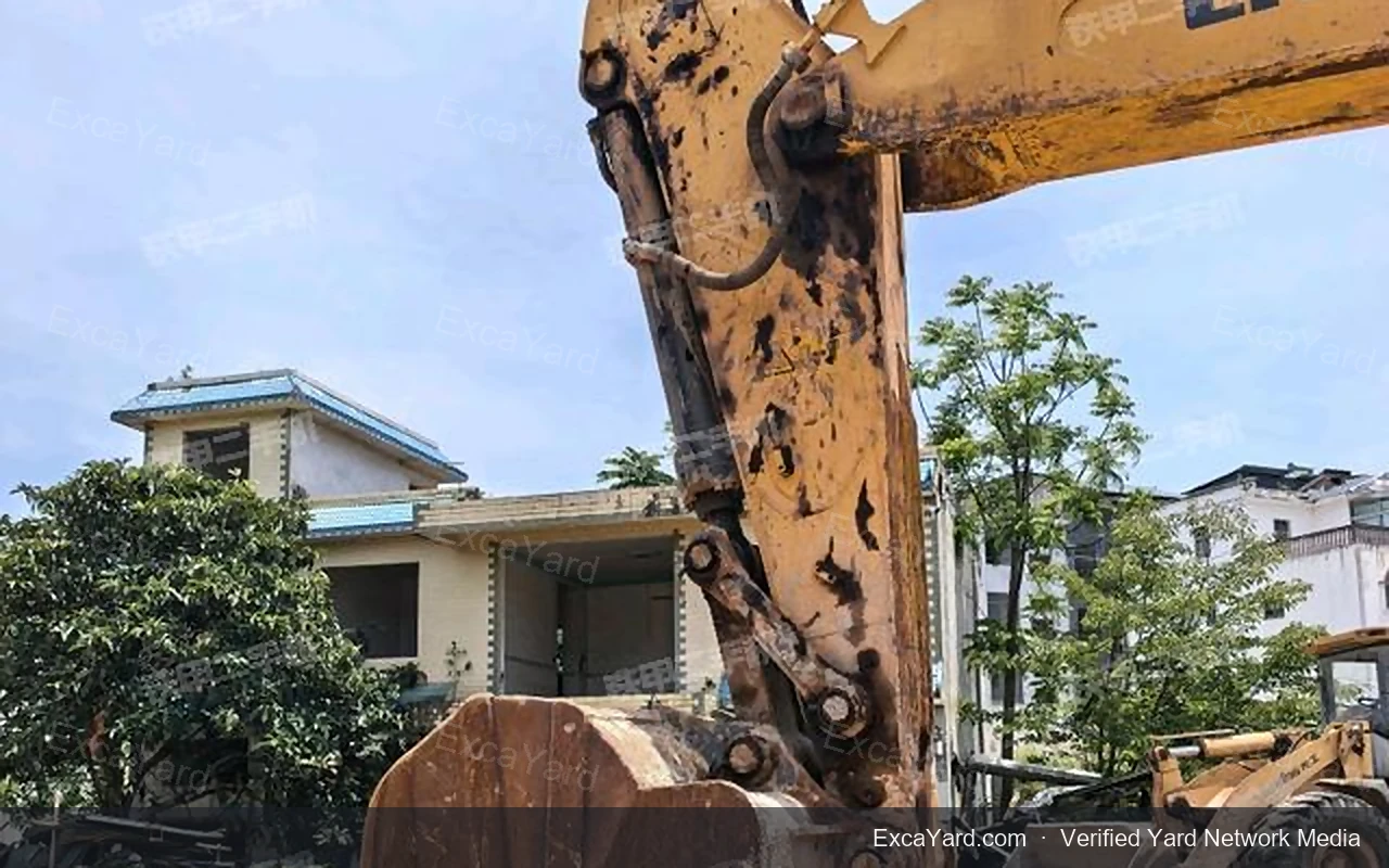 2020 LiuGong CLG950E Used Excavator — gallery view 11, used excavator available for export from China