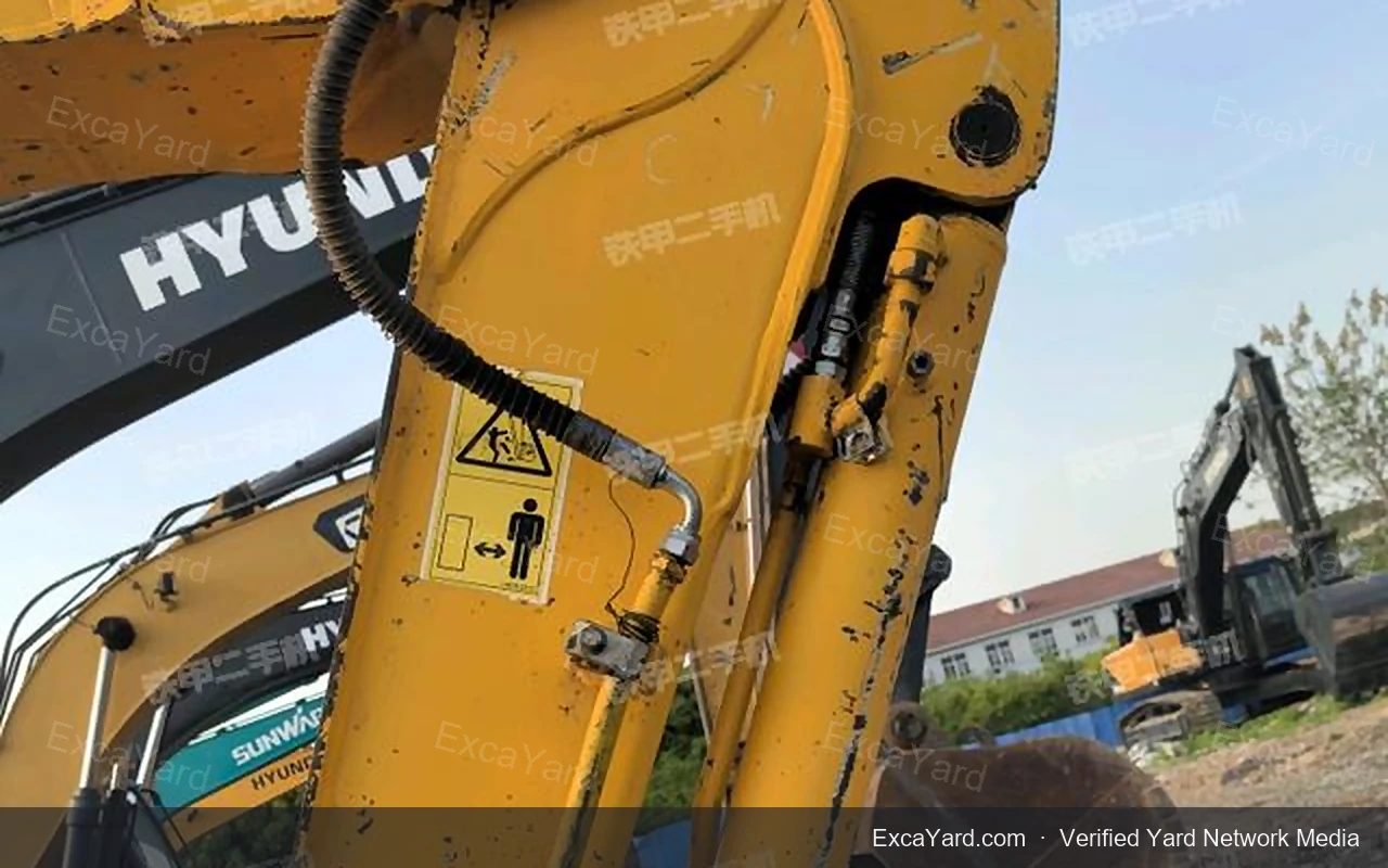 2021 Lonking LG6060 Used Excavator — gallery view 12, used excavator available for export from China