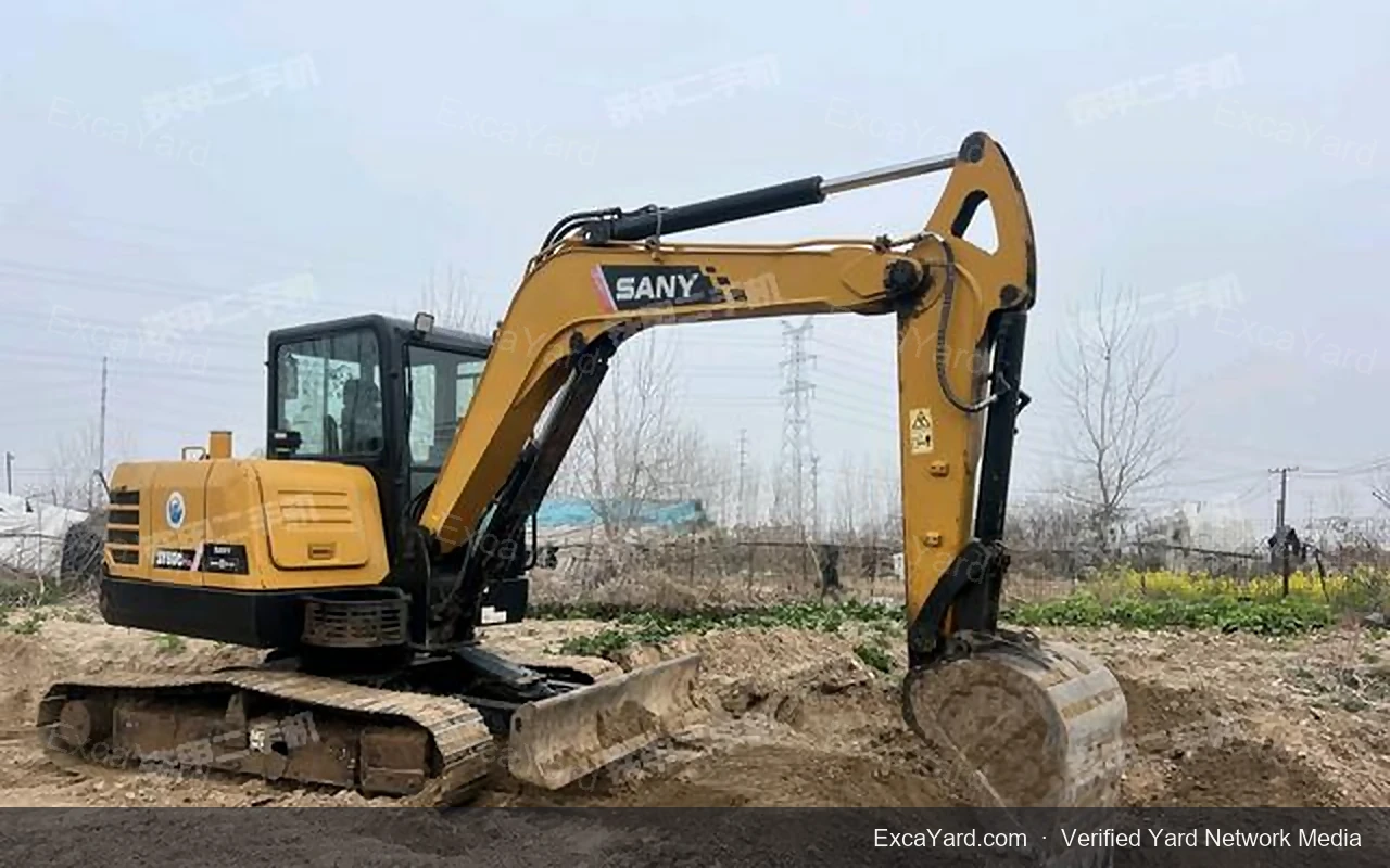 حفارة Sany SY195C1 موديل 2015 - 3,100 ساعة درجة B للتصدير