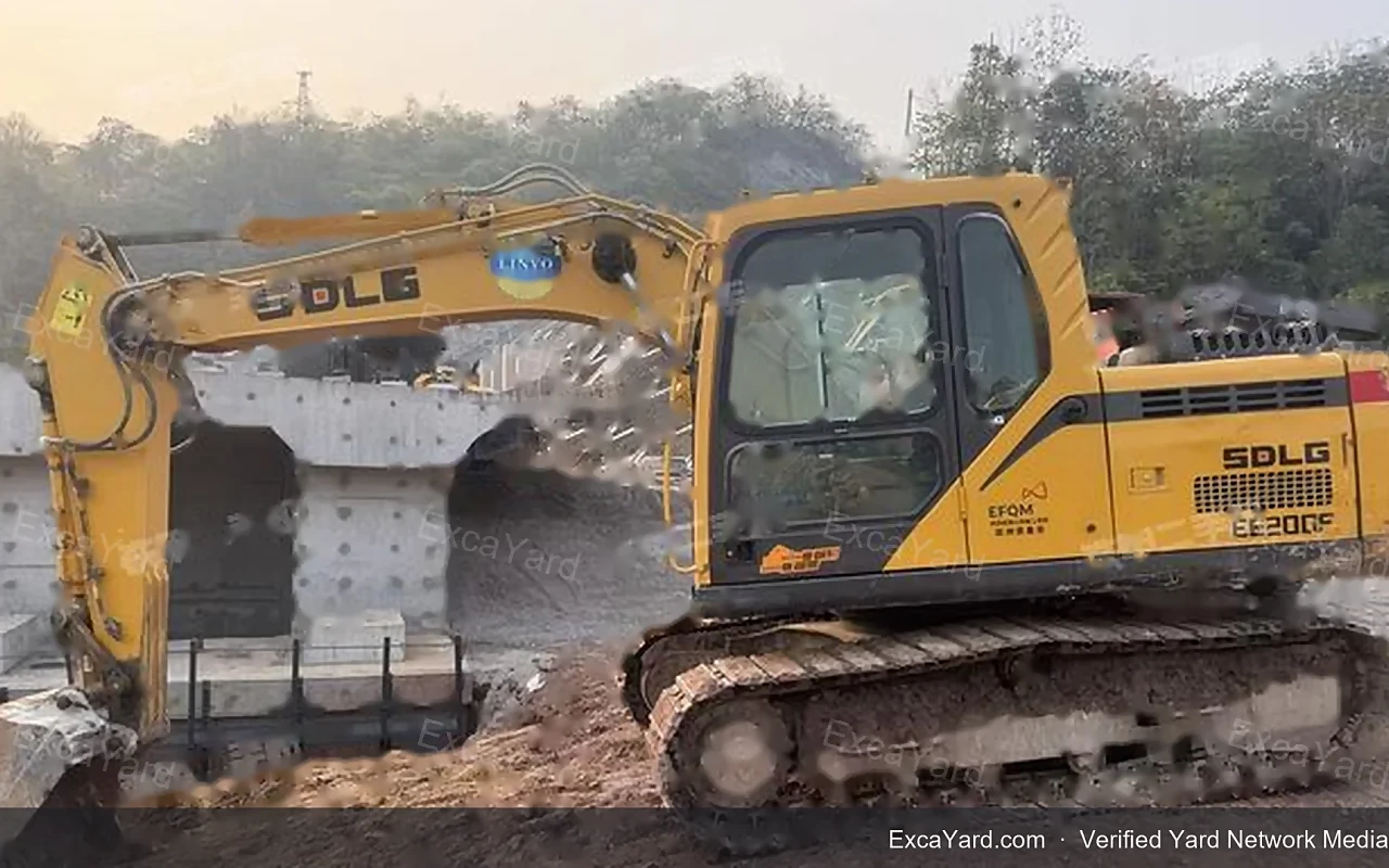 2018 SDLG LG6150 Used Excavator — gallery view 3, used excavator available for export from China