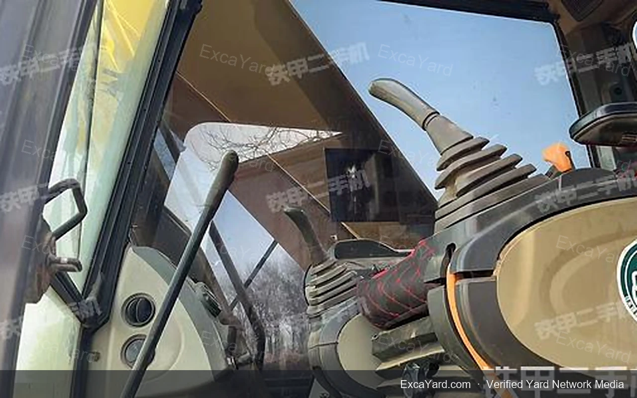 2014 Sumitomo SH2405 Used Excavator — gallery view 10, used excavator available for export from China