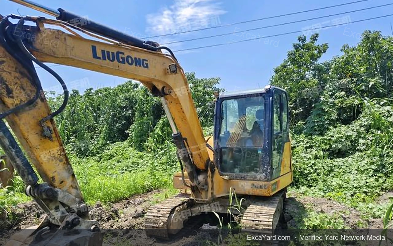 2014 Sumitomo SH2405 Used Excavator — gallery view 9, used excavator available for export from China