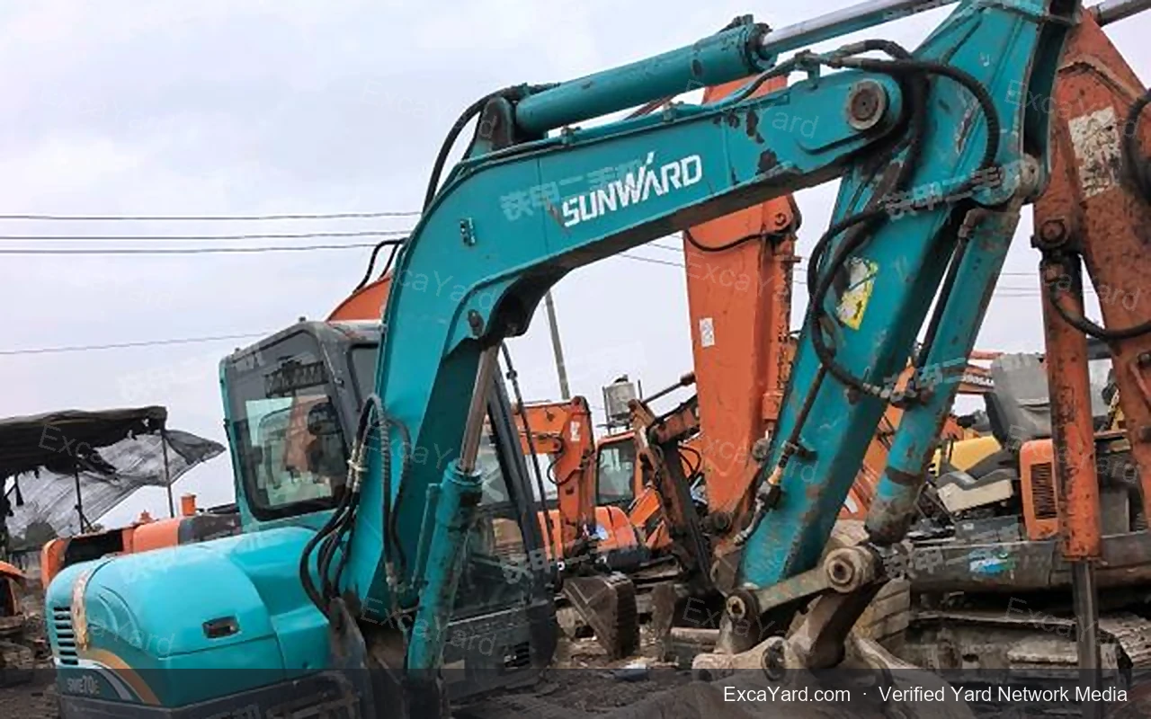 2010 Sunward SWE70E Used Excavator — gallery view 10, used excavator available for export from China