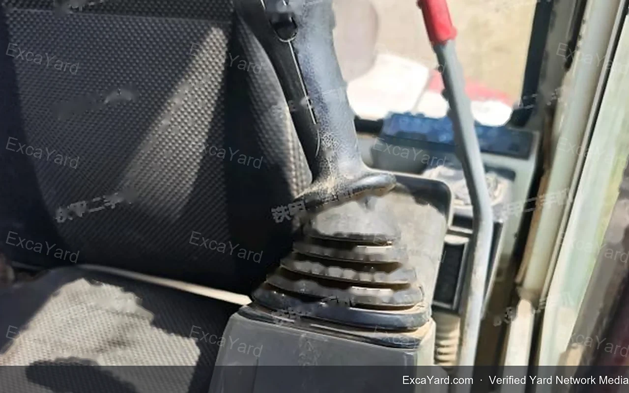 2018 Takeuchi TB260C Used Excavator — gallery view 11, used excavator available for export from China
