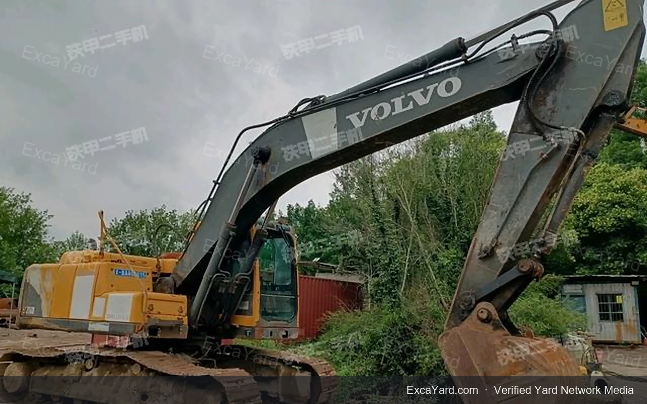 2015 Volvo EC210B Used Excavator — gallery view 5, used excavator available for export from China