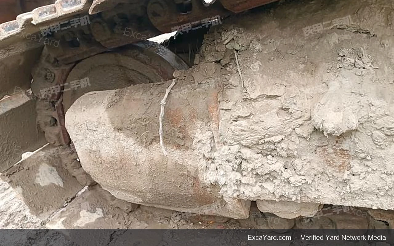 2015 Volvo EC210B Used Excavator — gallery view 15, used excavator available for export from China