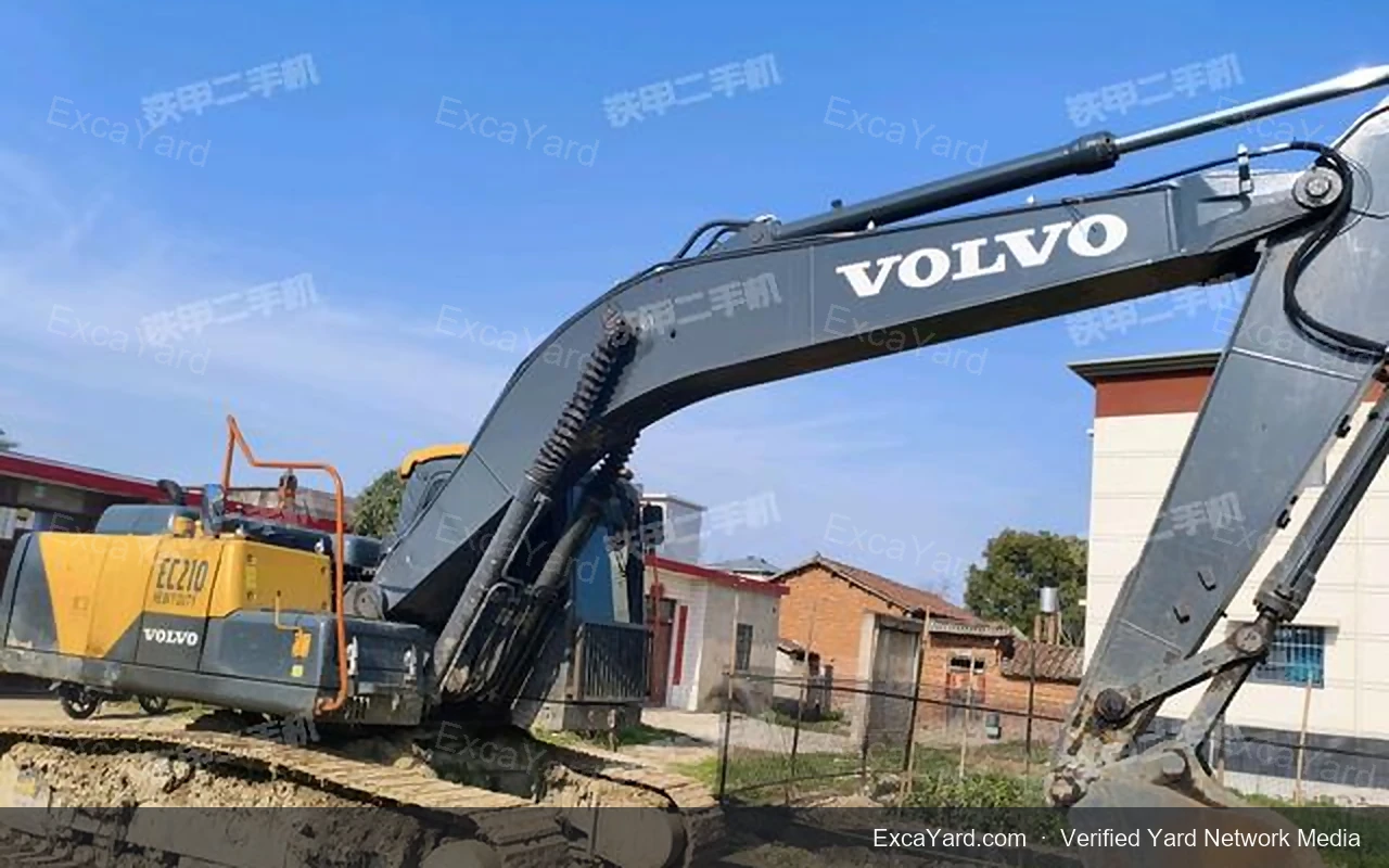 2000 Volvo EC210D Used Excavator — gallery view 15, used excavator available for export from China