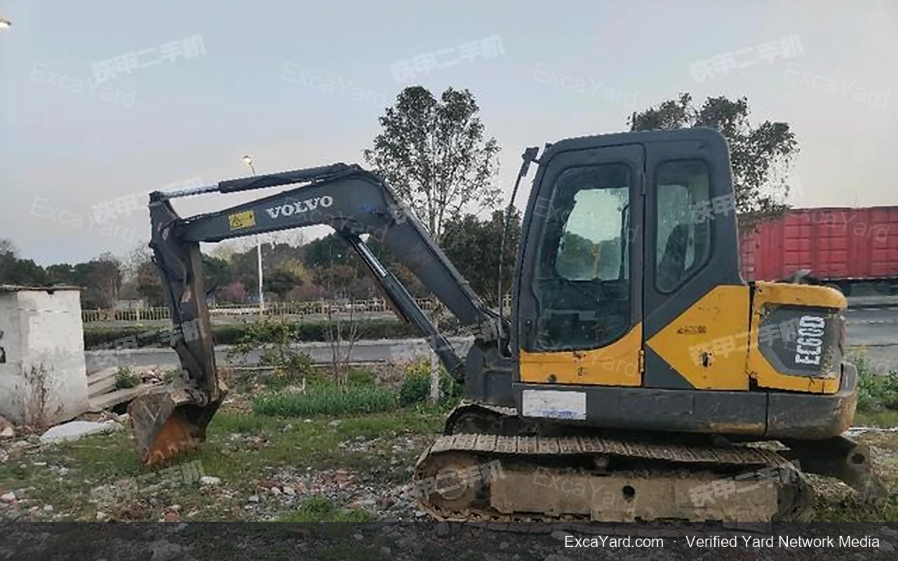 2000 Volvo EC210D Used Excavator — gallery view 5, used excavator available for export from China