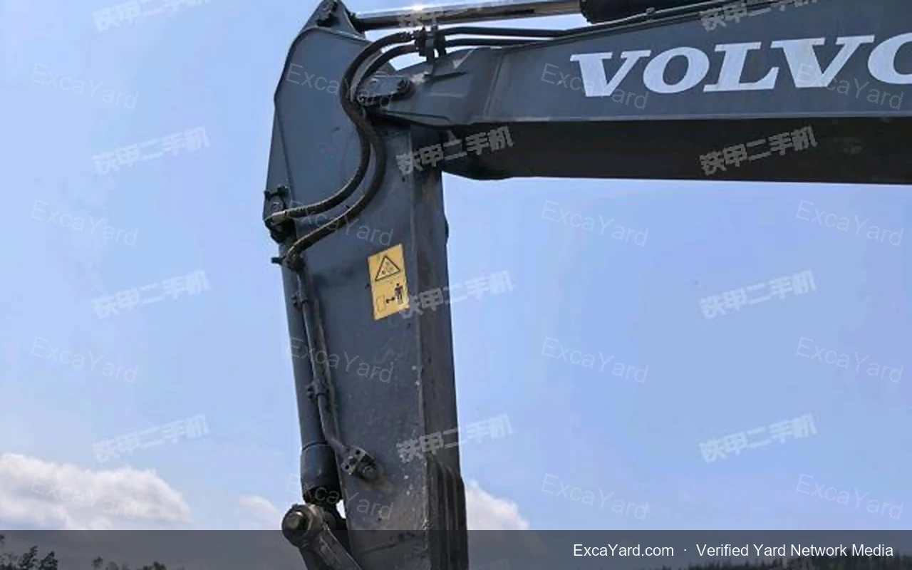 2019 Volvo EC210D Used Excavator — gallery view 15, used excavator available for export from China