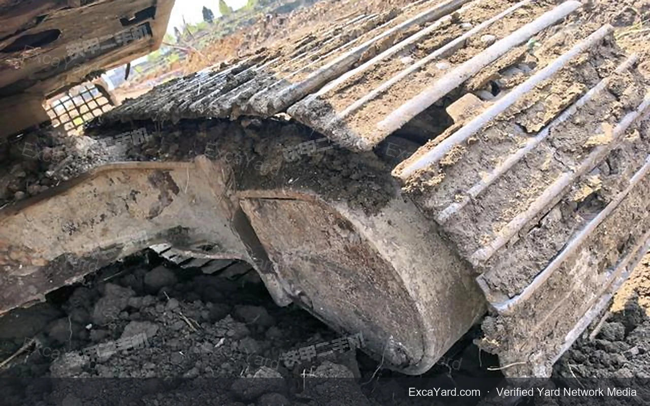 2019 Volvo EC210D Used Excavator — gallery view 11, used excavator available for export from China