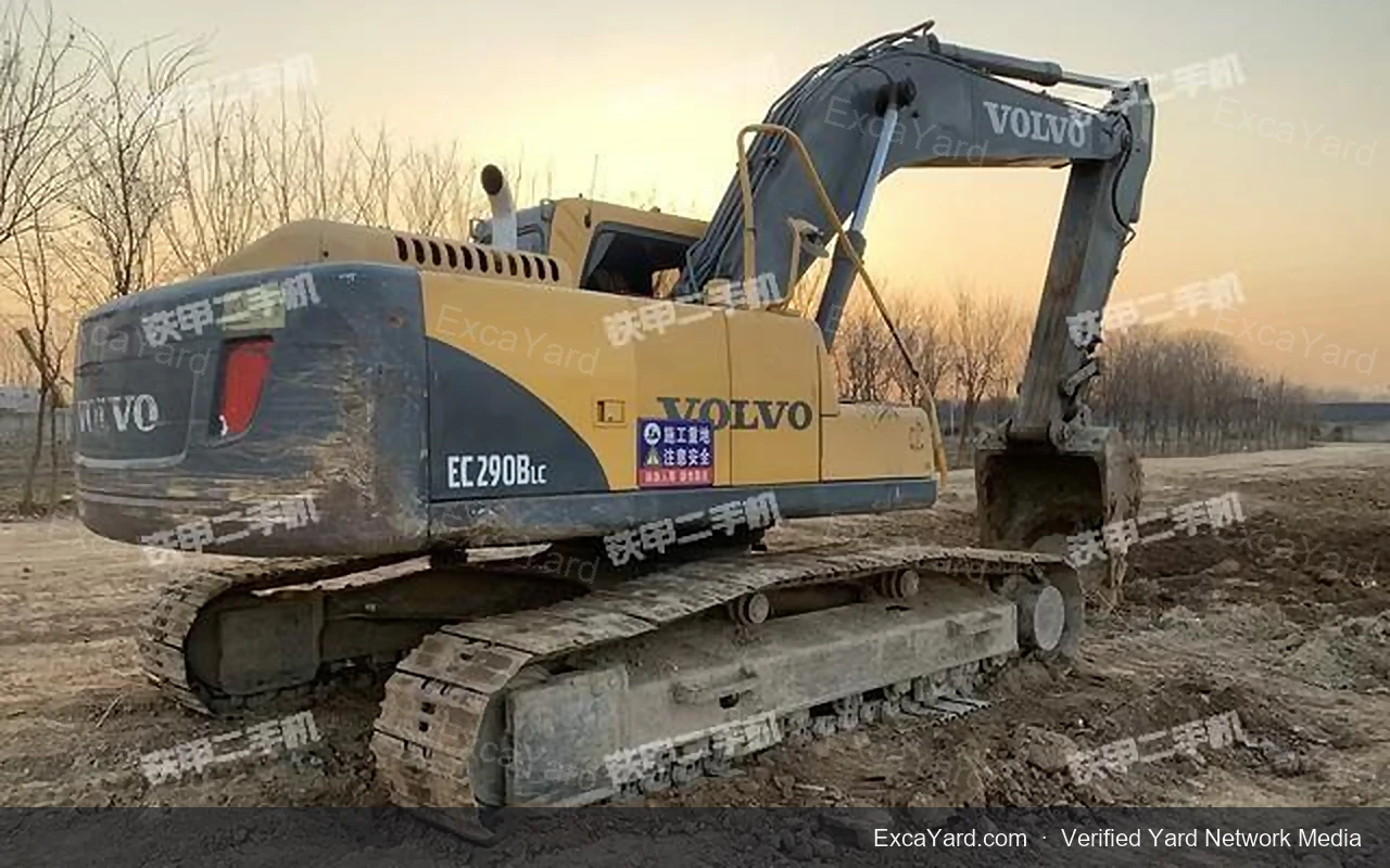 2019 Volvo EC240CL Used Excavator — gallery view 3, used excavator available for export from China