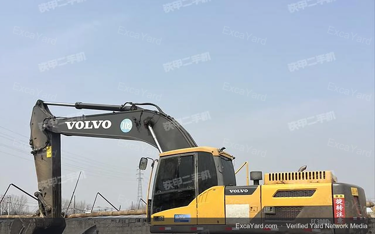2018 Volvo EC300DL Used Excavator — gallery view 3, used excavator available for export from China