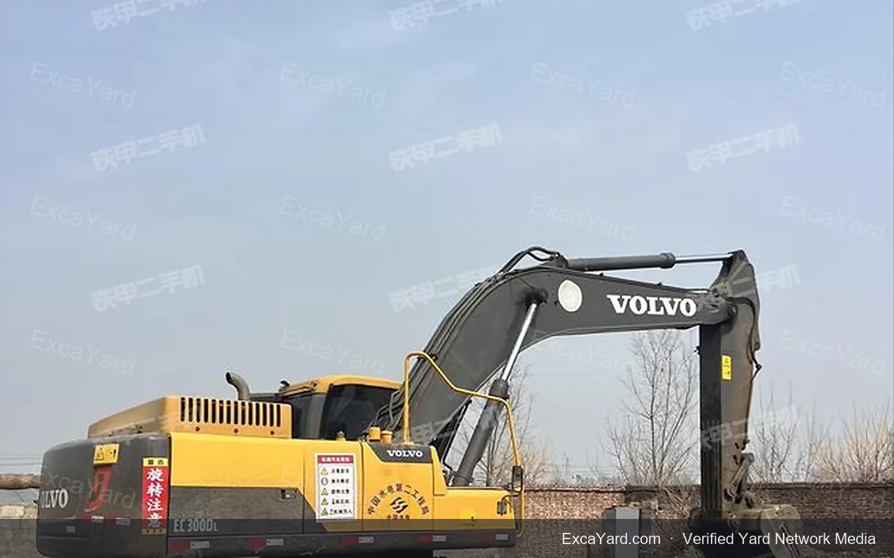 2018 Volvo EC300DL Used Excavator — gallery view 2, used excavator available for export from China