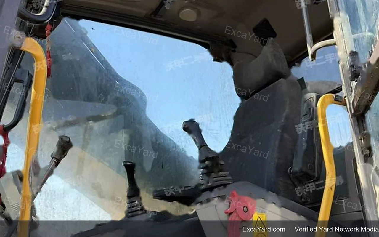 2017 Volvo EC380DL Used Excavator — gallery view 9, used excavator available for export from China