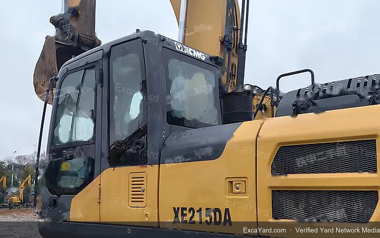 2020 XCMG XE200DA Used Excavator — gallery view 3, used excavator available for export from China