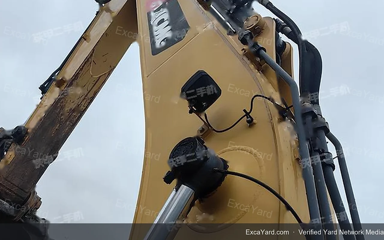 2020 XCMG XE200DA Used Excavator — gallery view 4, used excavator available for export from China