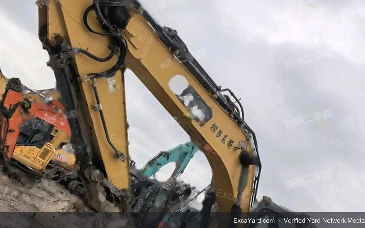 2020 XCMG XE200DA Used Excavator — gallery view 12, used excavator available for export from China