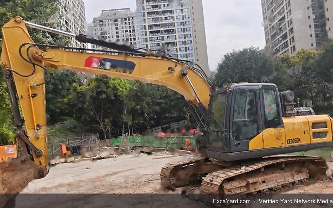 2020 XCMG XE200DA Used Excavator — gallery view 5, used excavator available for export from China