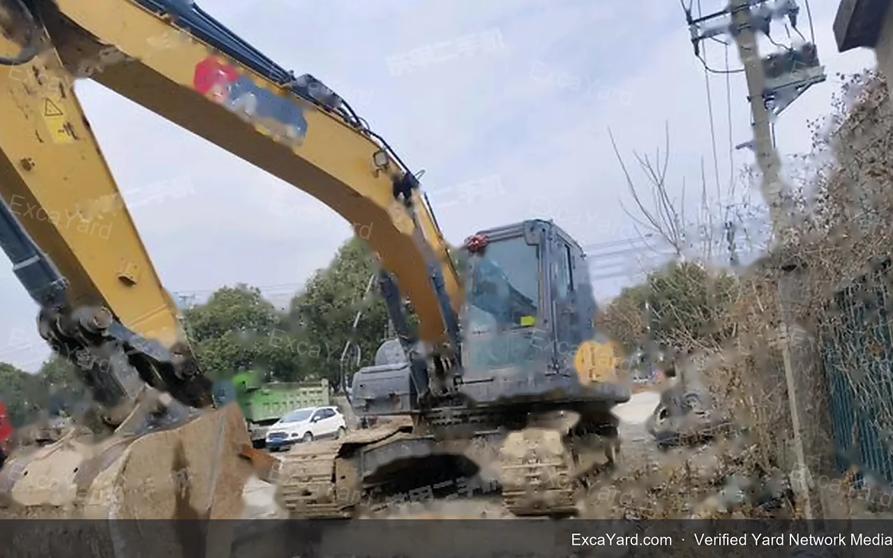 2020 XCMG XE200DA Used Excavator — gallery view 11, used excavator available for export from China