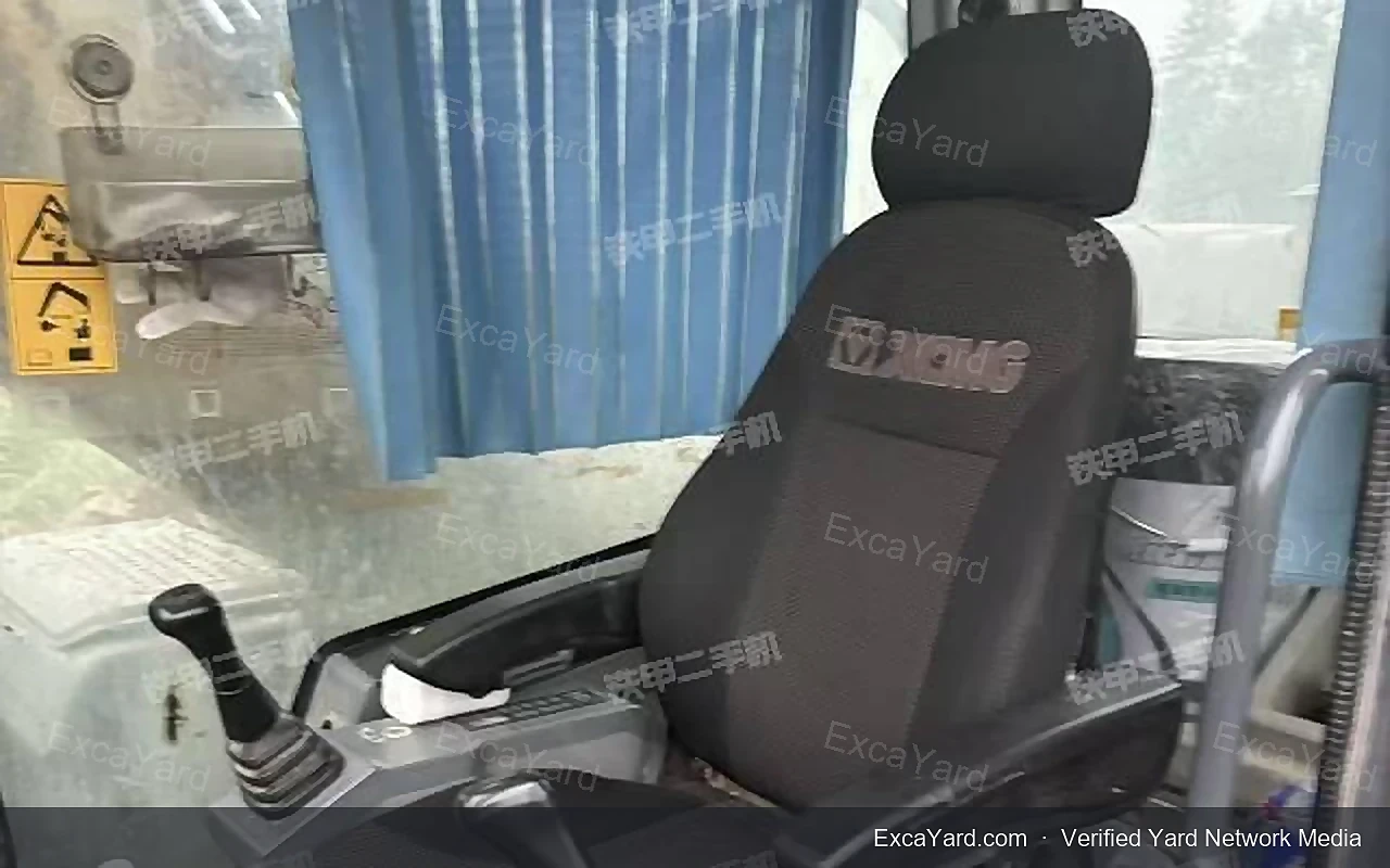 2020 XCMG XE200DA Used Excavator — gallery view 13, used excavator available for export from China