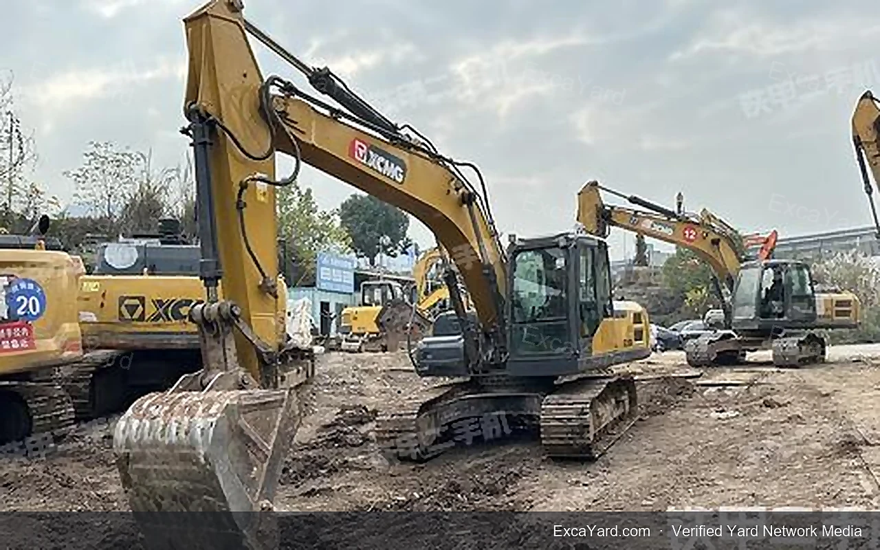 2020 XCMG XE200DA Used Excavator — gallery view 2, used excavator available for export from China