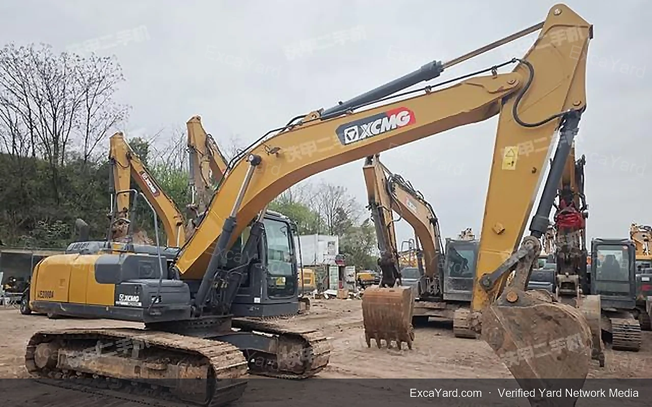 2020 XCMG XE200DA Used Excavator — gallery view 3, used excavator available for export from China