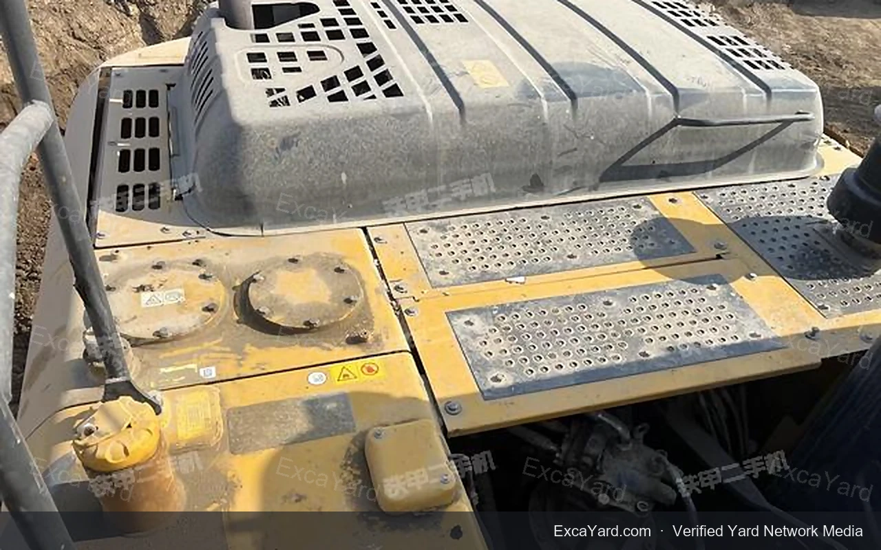 2019 XCMG XE200DA Used Excavator — gallery view 8, used excavator available for export from China