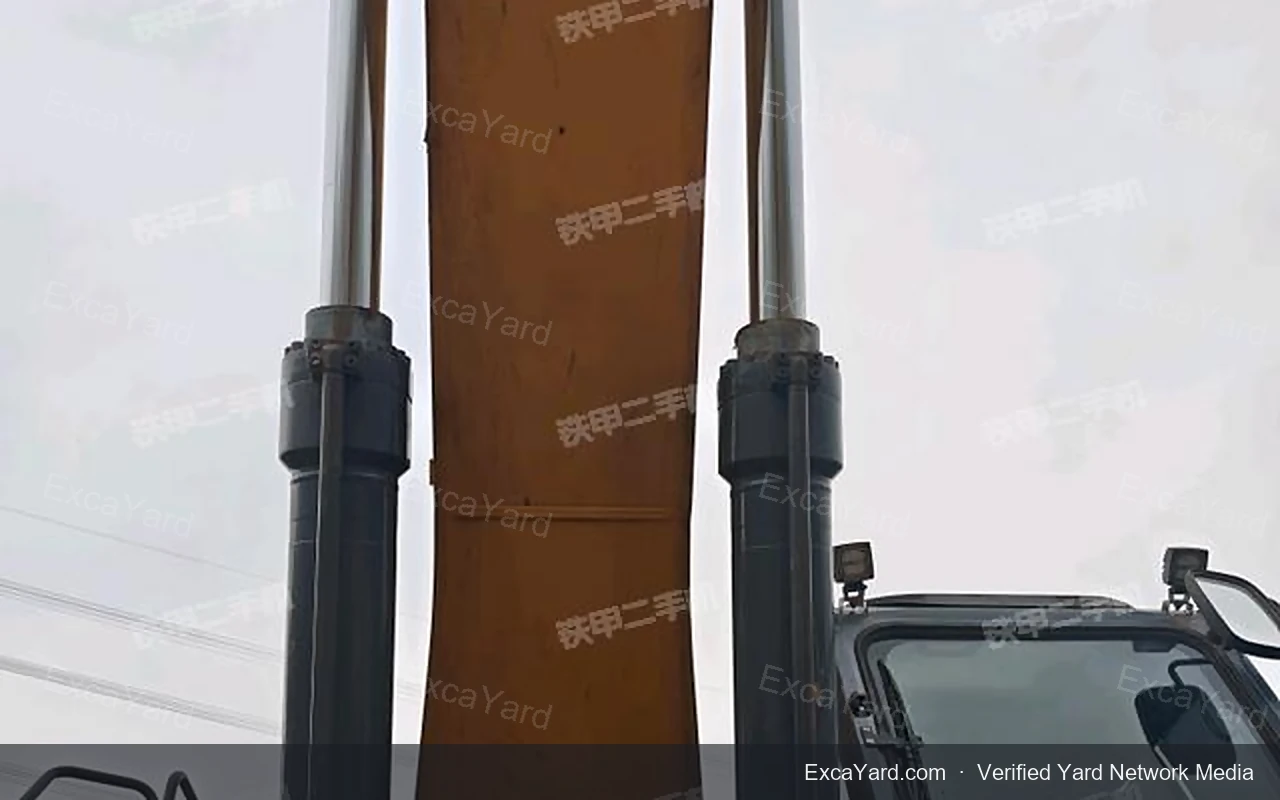 2020 XCMG XE380DK Used Excavator — gallery view 6, used excavator available for export from China