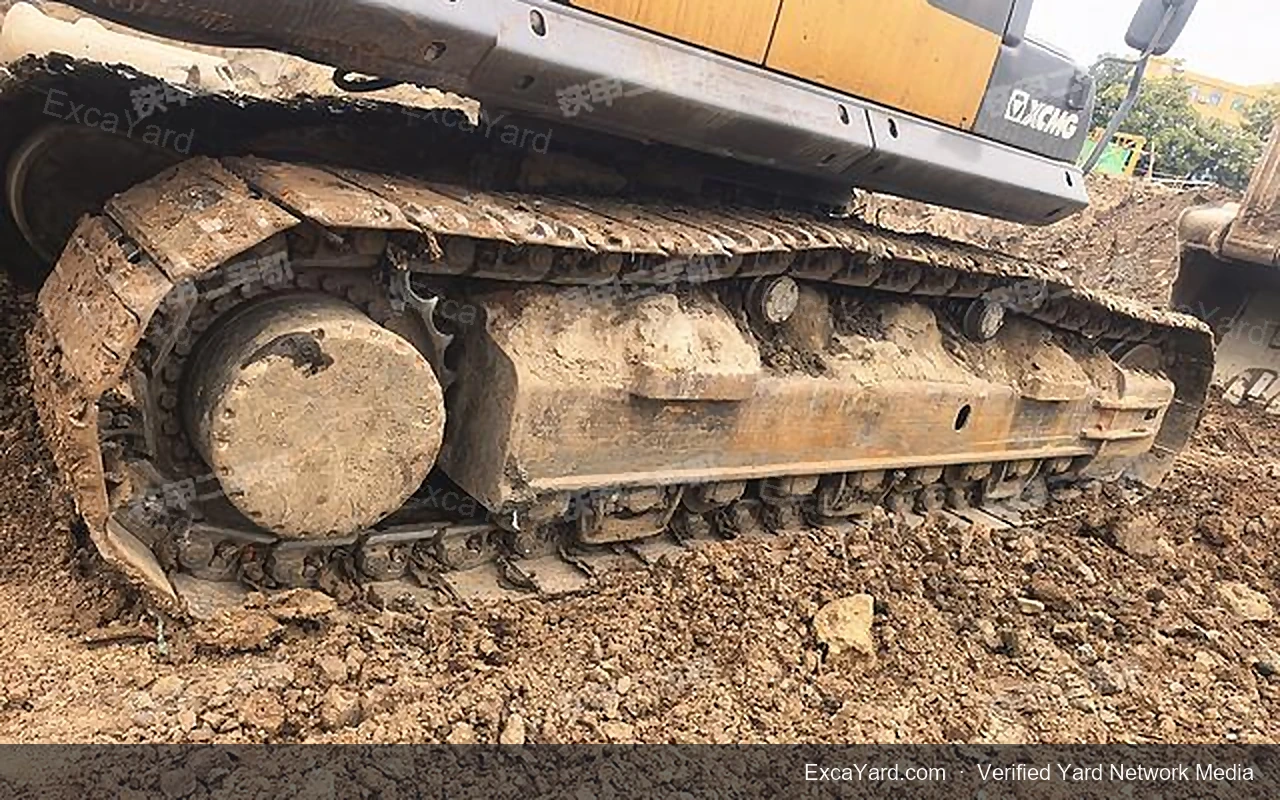 2020 XCMG XE380DK Used Excavator — gallery view 12, used excavator available for export from China