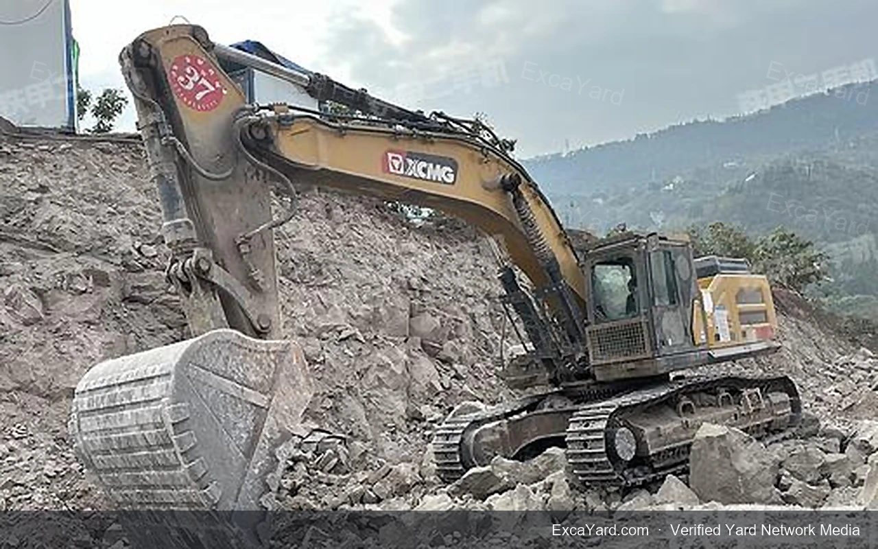 2019 XCMG XE60CA Used Excavator — gallery view 3, used excavator available for export from China