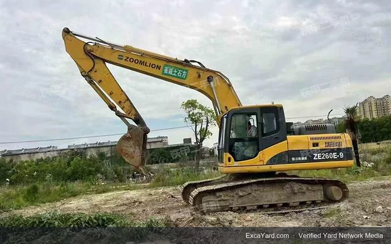 حفارة Zoomlion ZE375EK10 موديل 2022 بعدد ساعات 9,380h درجة B للتصدير